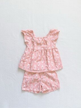 Carter's Toddler Girl Pink White Ikat Diamond Flutter Sleeve Top Shorts 2-pc 3T